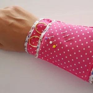 Photo 10 du pas à pas de montage de la manchette à épingles